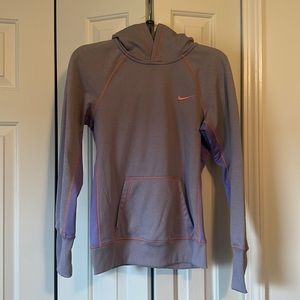 NWOT Nike therma fit hoodie